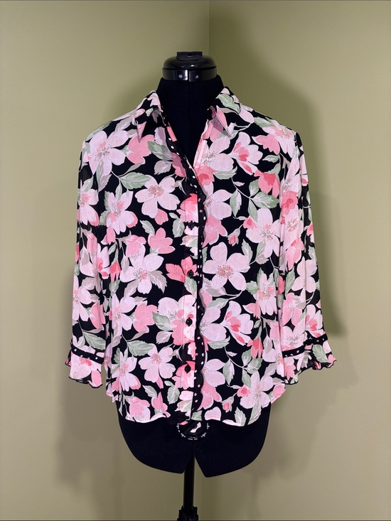 Emma James Tops - 100% Rayon Women's Black Floral Button-Front Blouse - Pink Floral
